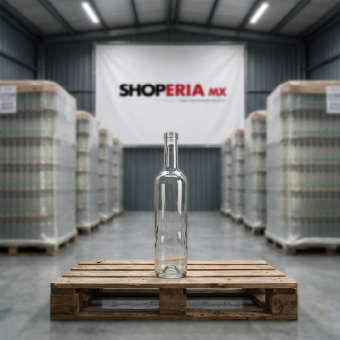 Botella bordalesa de vidrio para licores